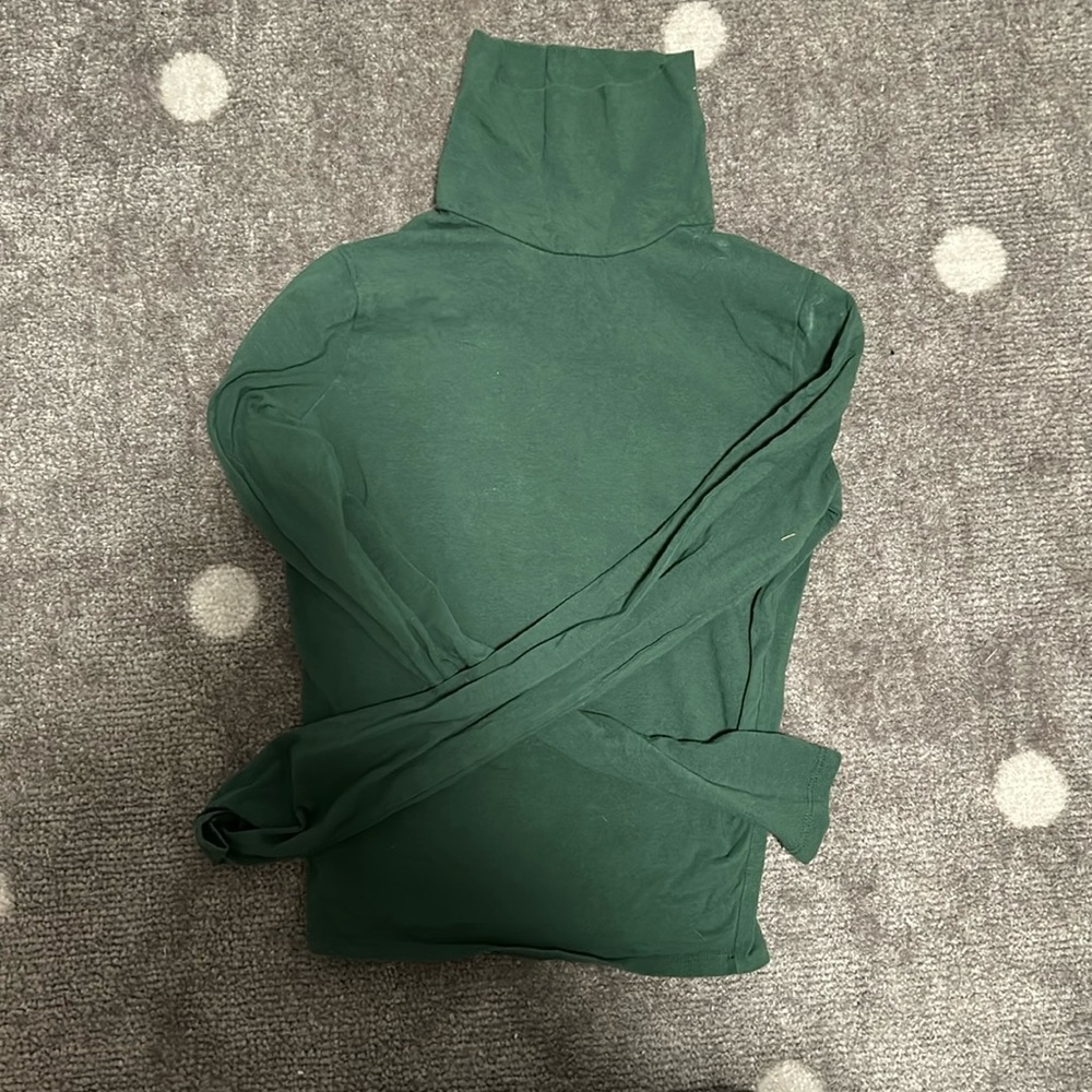 Forest green Hollister turtle neck